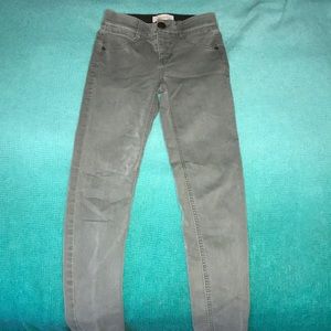 Women’s Pants